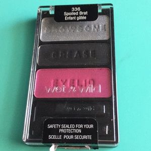 Wet n wild Spoiled Brat Eyeshadow Palette